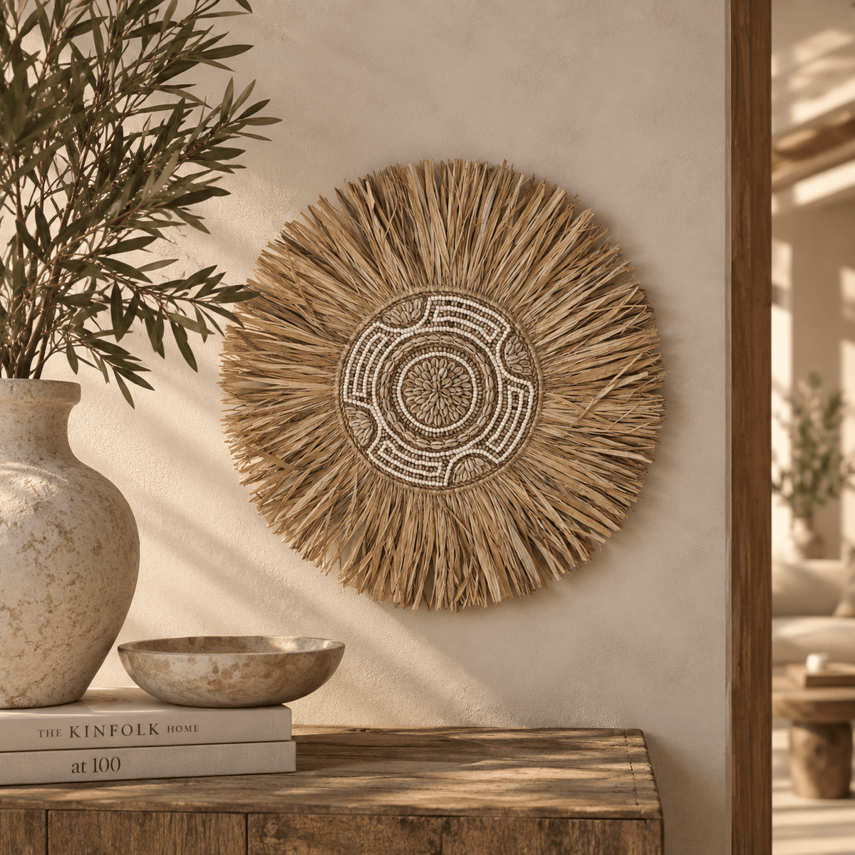 Handgemaakte raffia wanddecoratie naturel/crème – 30 cm - Youna Label