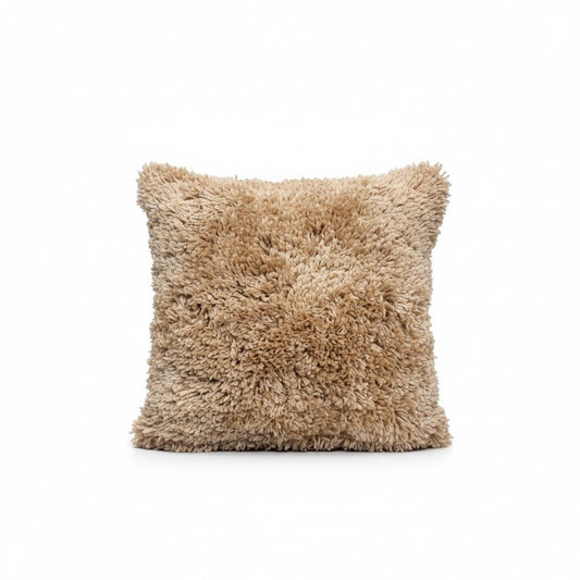 Fluffy sierkussen beige – 45x45 cm - Youna Label