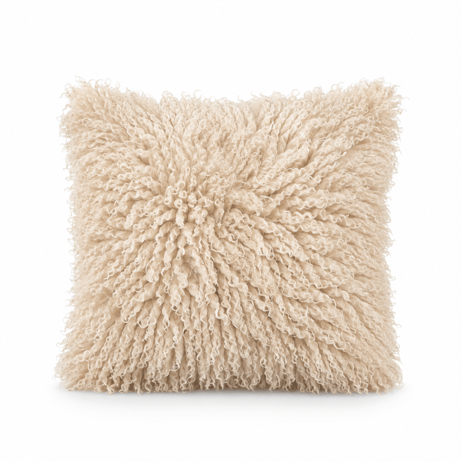 Fluffy sierkussen met krullen beige – 45x45 cm - Youna Label