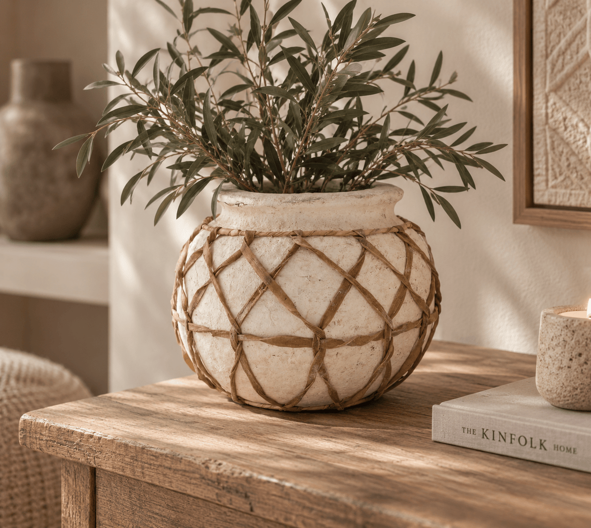 Ronde papier-maché pot met vlechtwerk crème – 26x26x23 cm - Youna Label