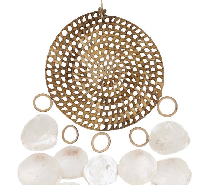 Rotan wandhanger met capiz schelpen naturel – 30x5x70 cm - Youna Label